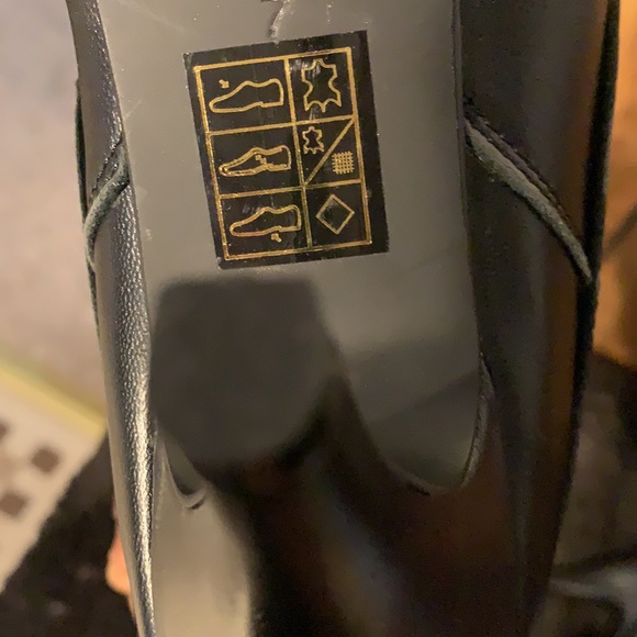 Booties - Picture 6 of 7